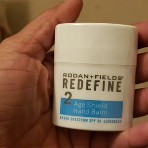 Rodan and Fields Age Shield Hand Balm